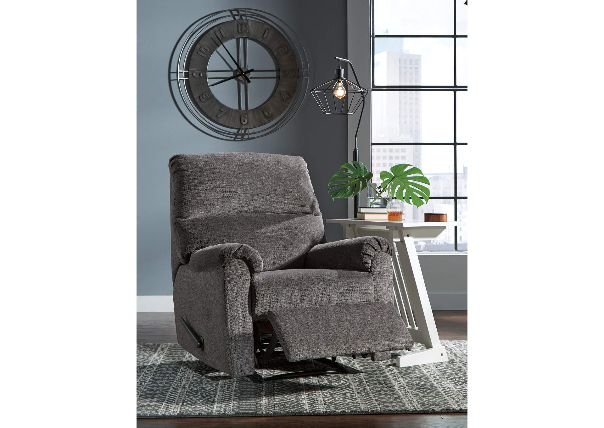 Nerviano Recliner