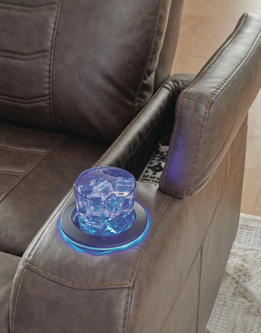 Schooner Rocks Power Recliner in Umber, alternate view 11