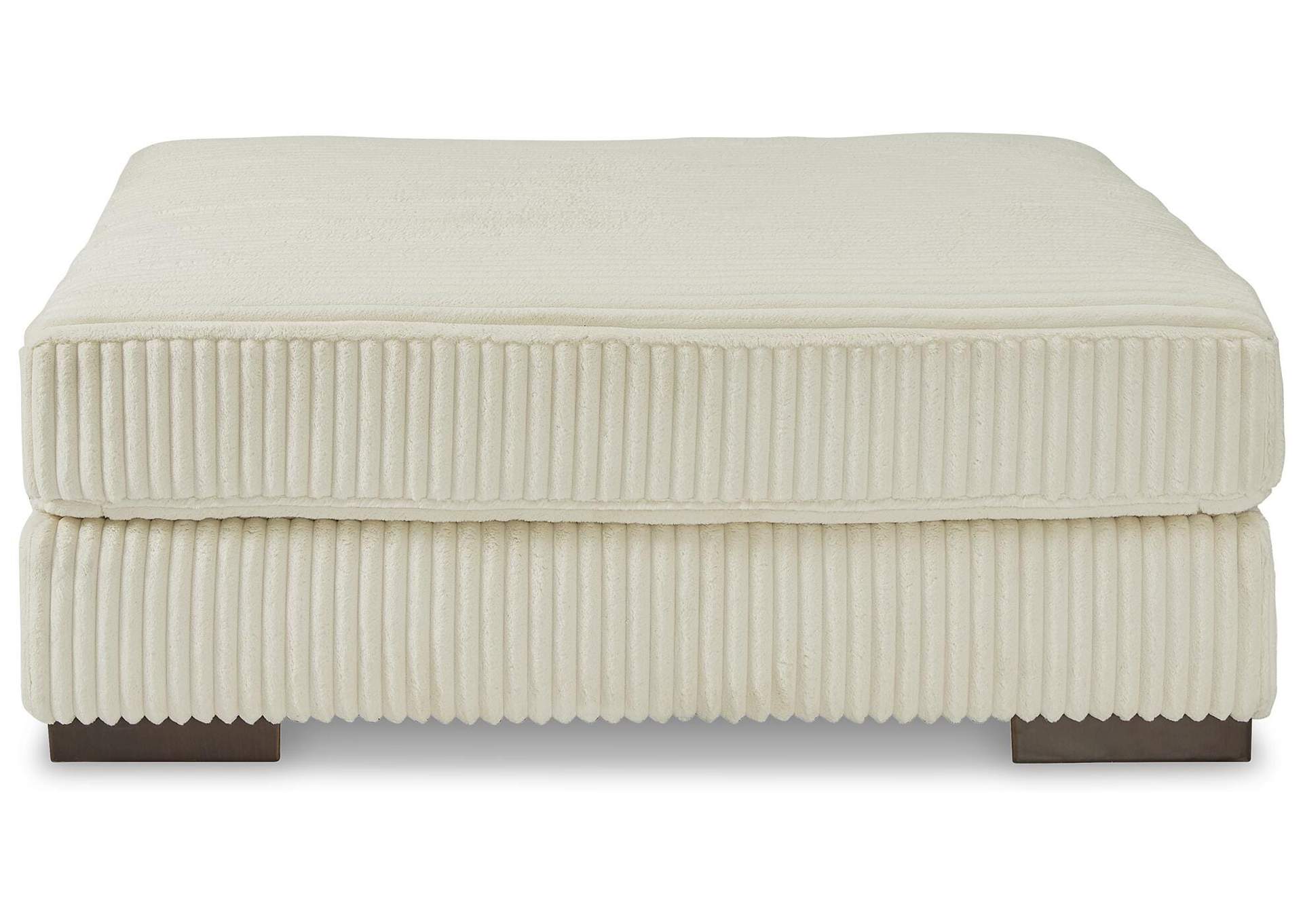 Lindyn Oversized Accent Ottoman
