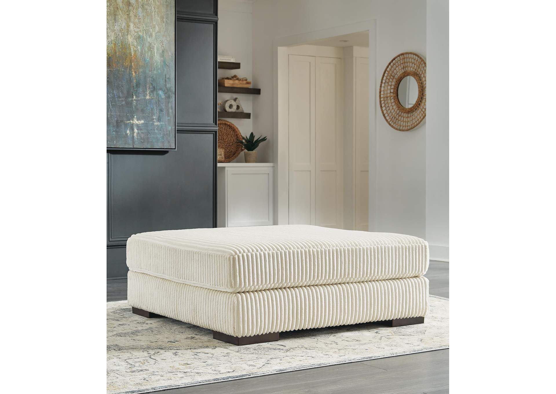 Lindyn Oversized Accent Ottoman
