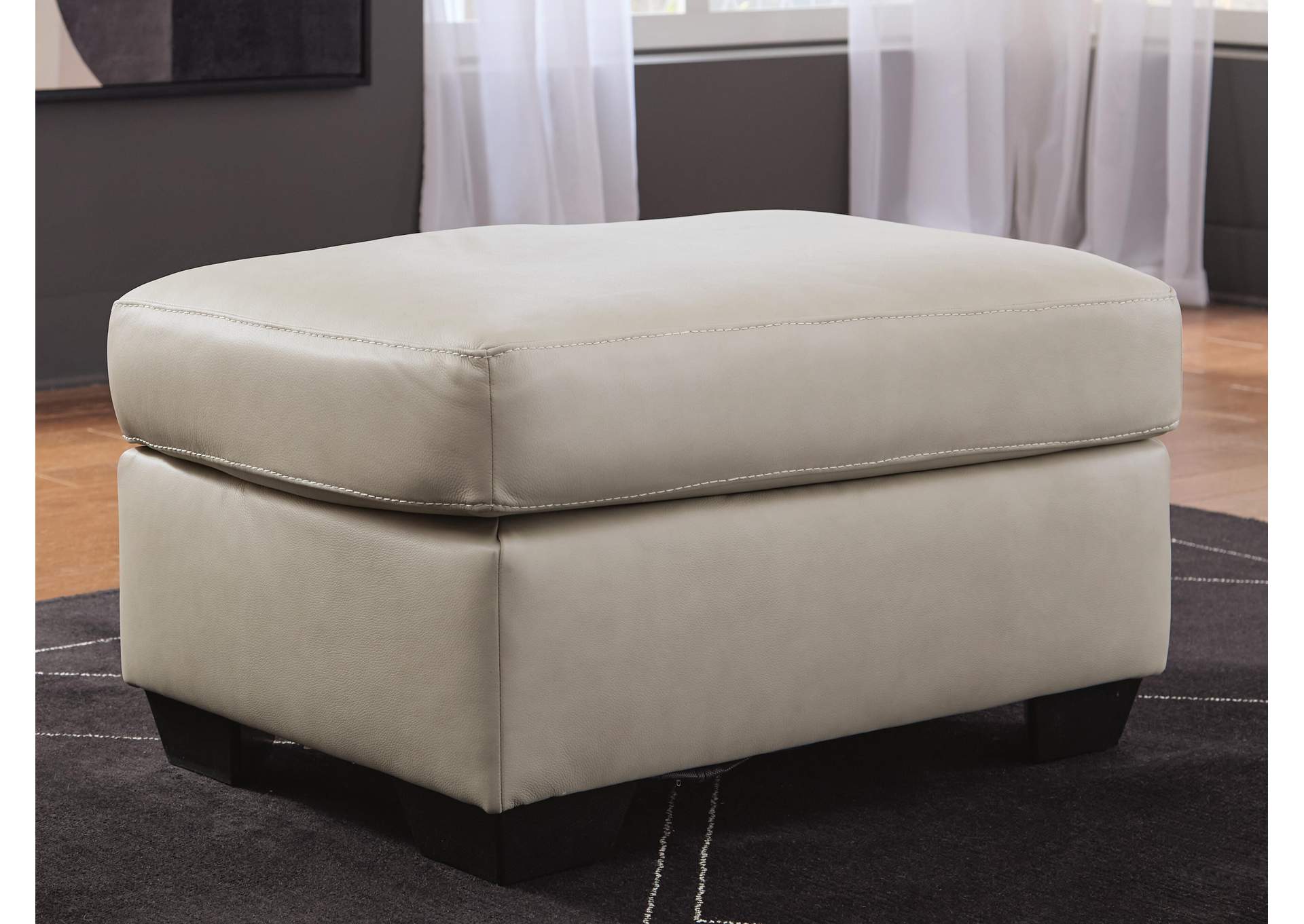 Santorine Ottoman