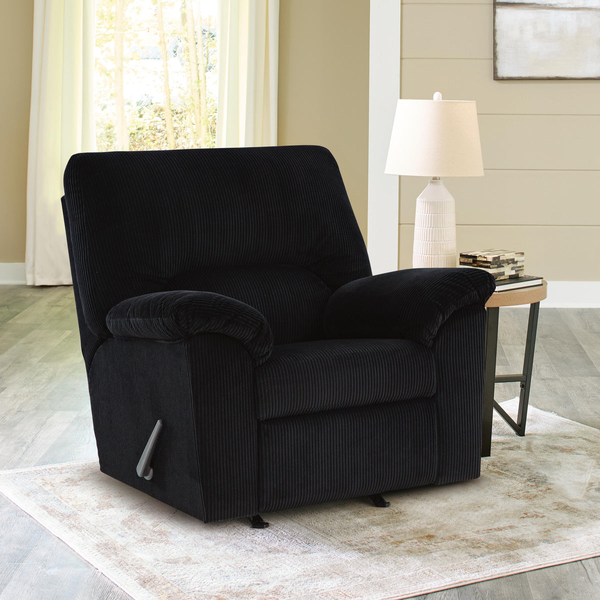 SimpleJoy Recliner in Onyx, closed view