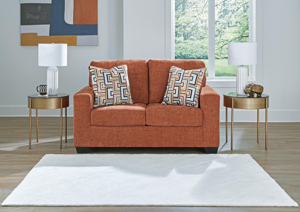 Aviemore Loveseat in Spice, alternate view 3
