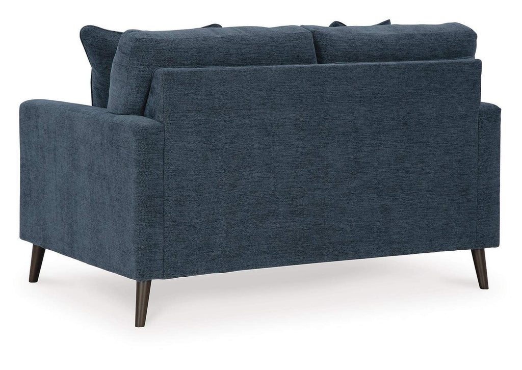 Bixler Sofa, Loveseat and Chair