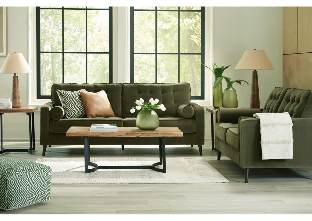 Reveon Lakes Sofa