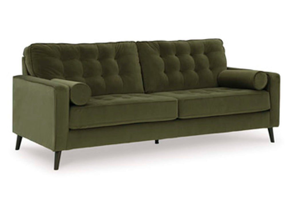 Reveon Lakes Sofa angled view