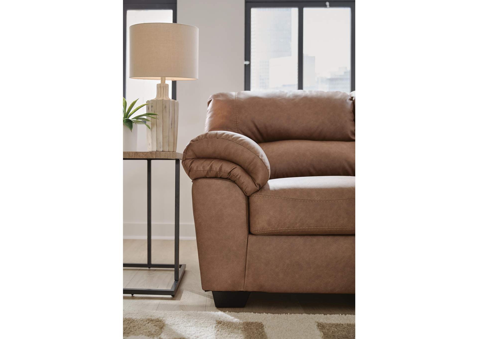 WillowBend Sofa detail