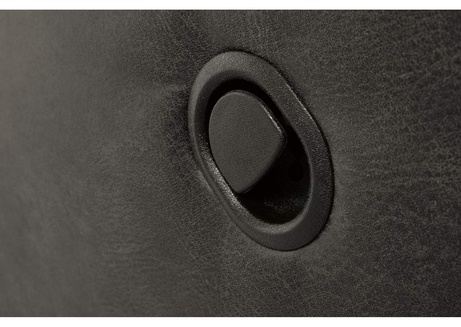 Tambo Recliner detail