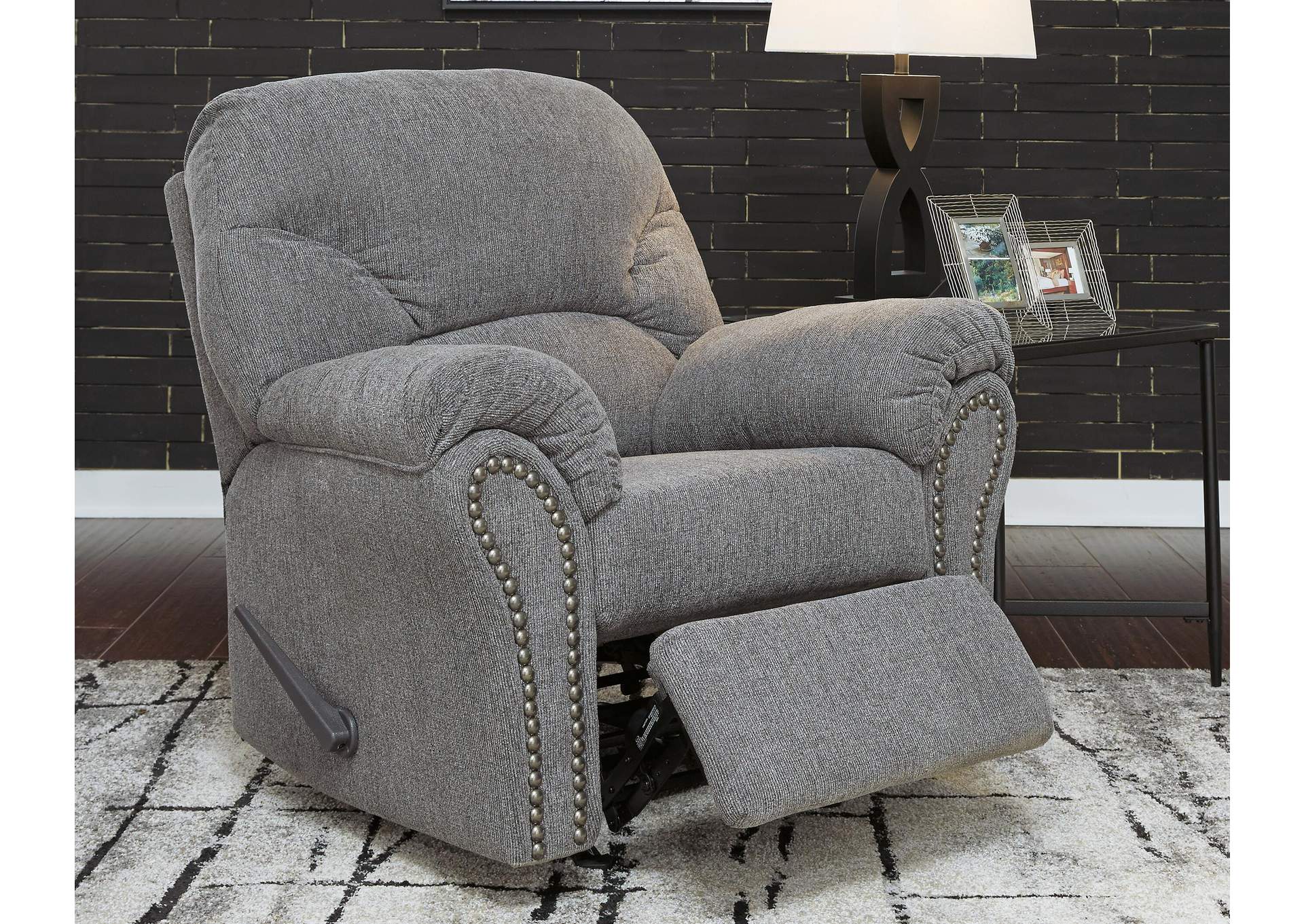 Allmaxx Recliner room view