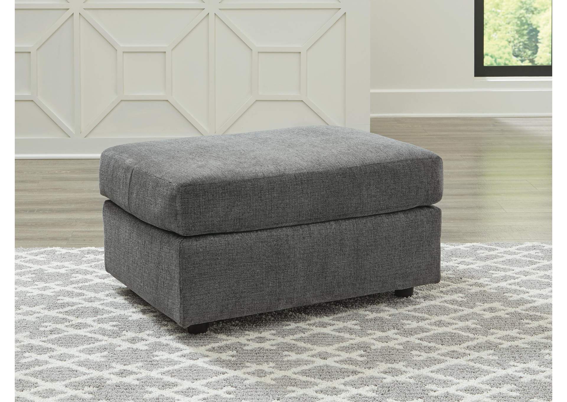 Stairatt Ottoman