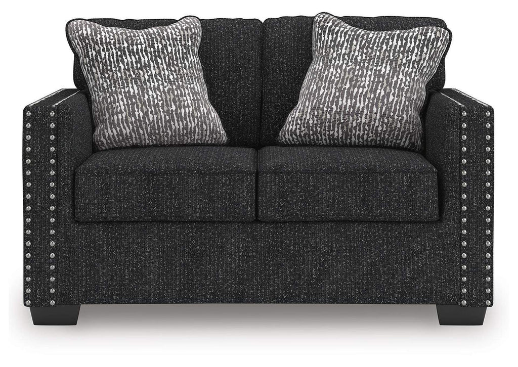 Jasmine Peaks Loveseat