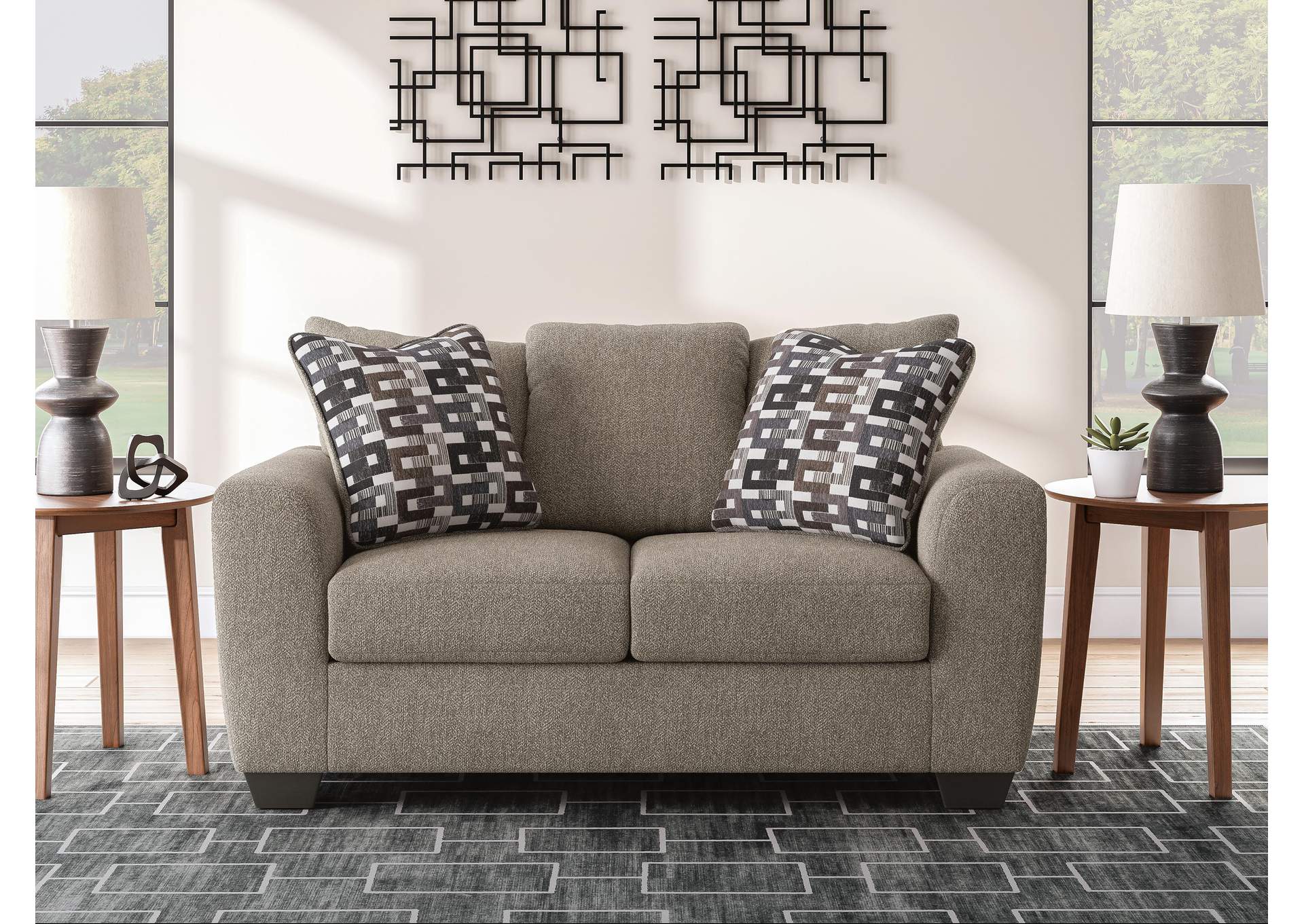 Triston-Peaks Loveseat