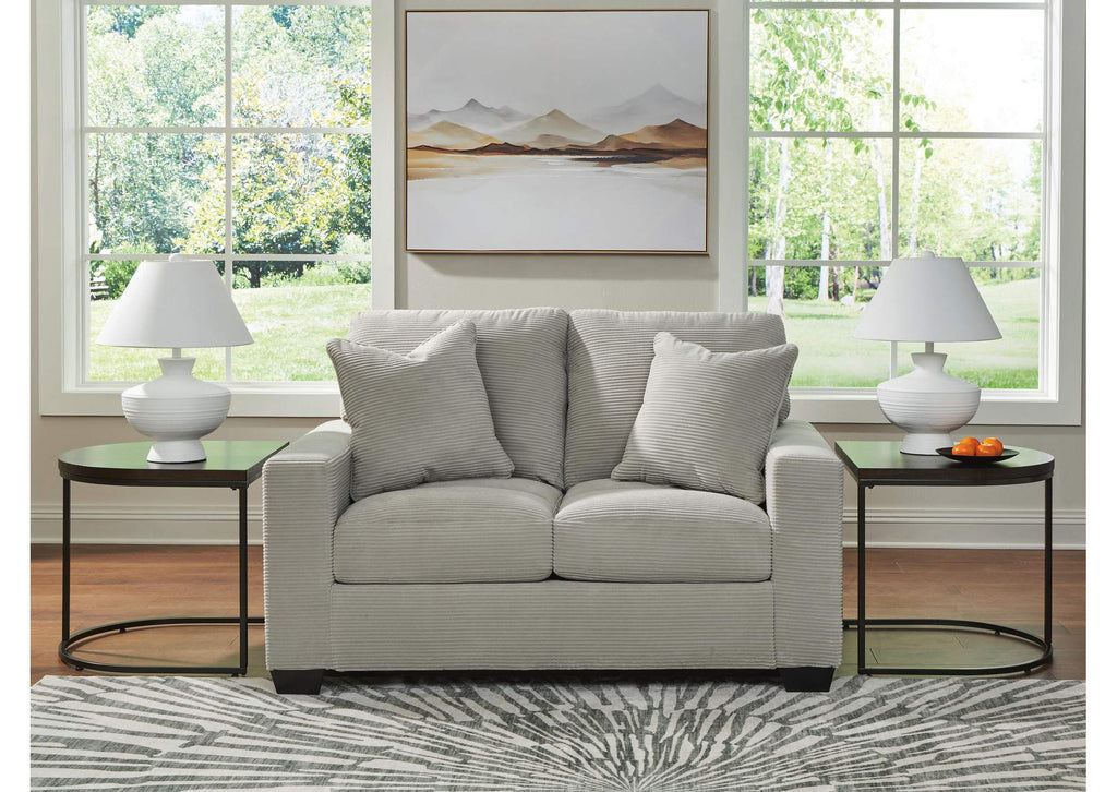 Greenbriar Loveseat