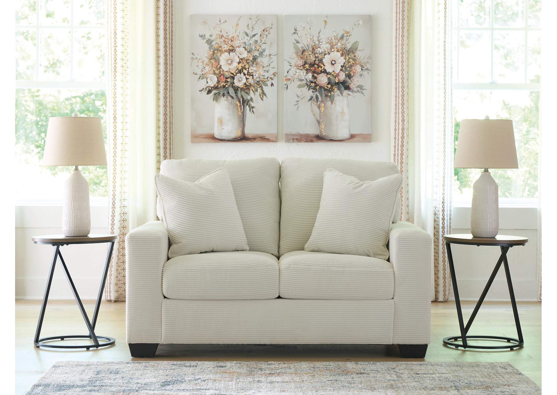 Greenbriar Loveseat