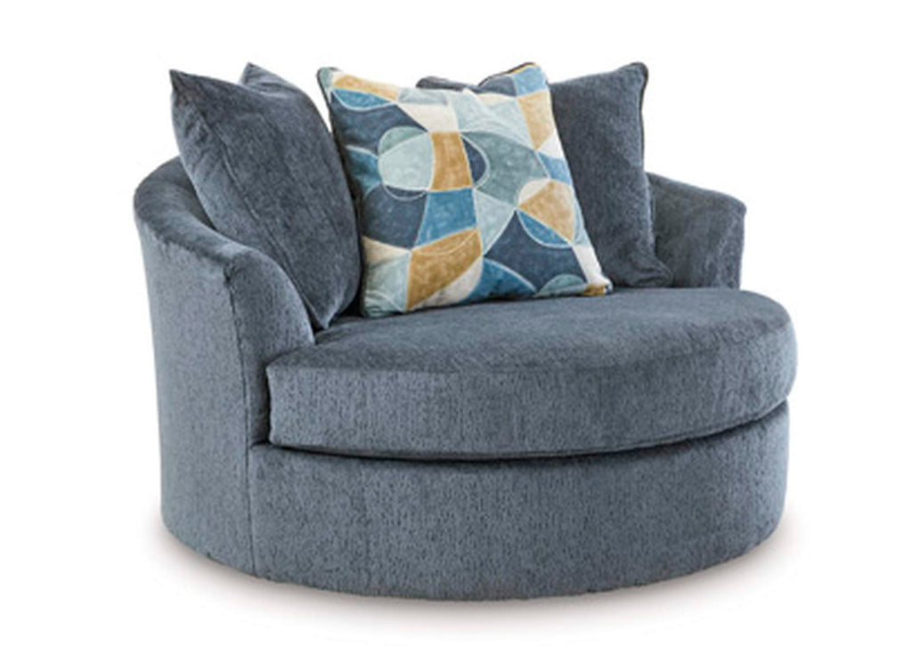 Maxon Place Oversized Swivel Accent Chair