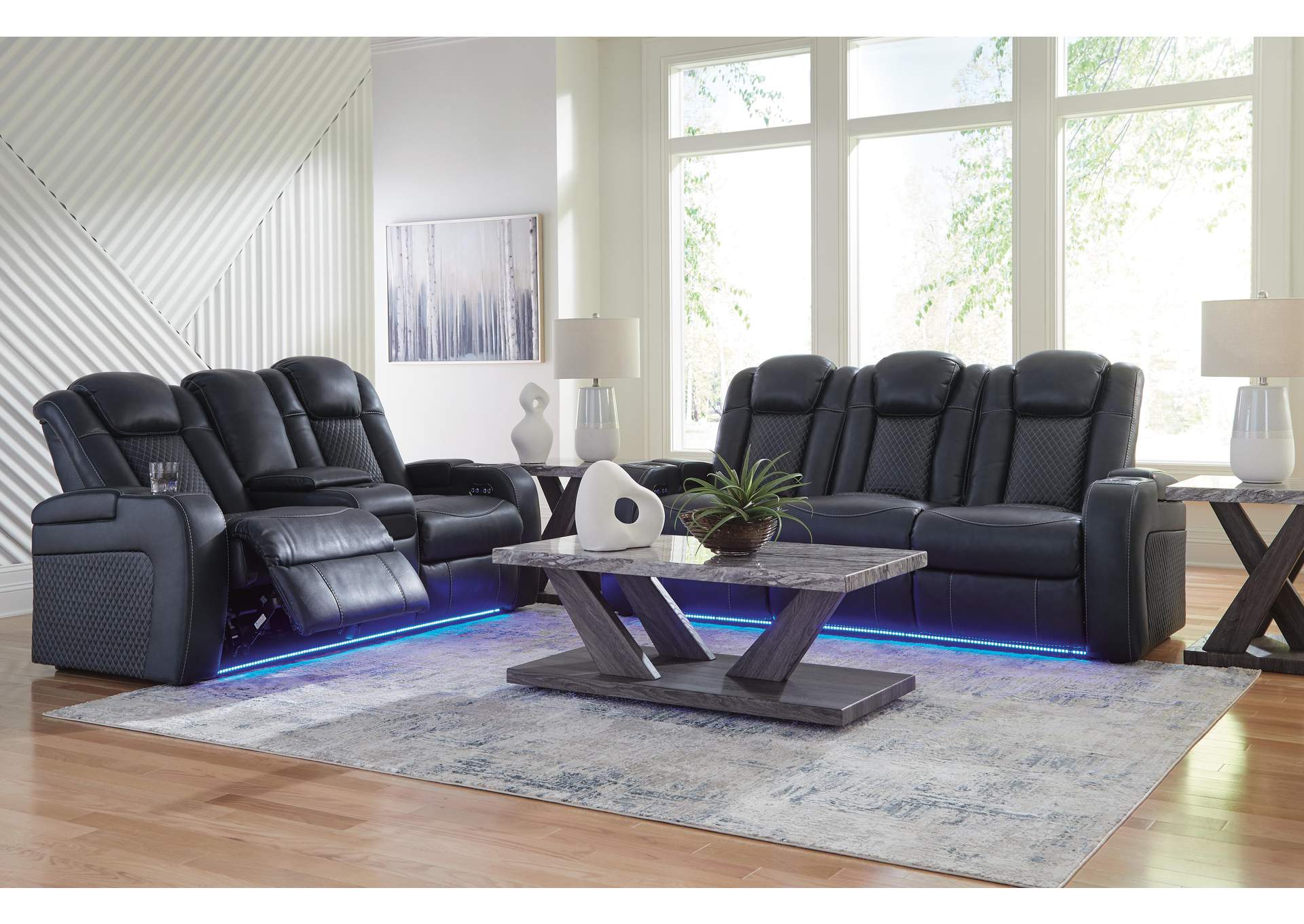 Fyne-Dyme Power Sofa and Loveseat