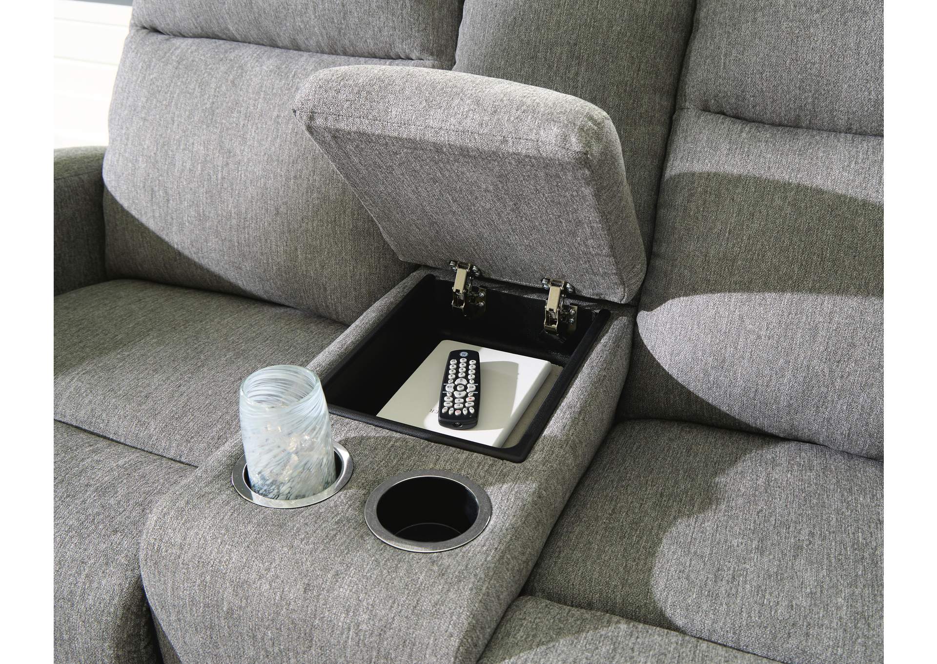 Gauntlet Reclining Loveseat with Console detail