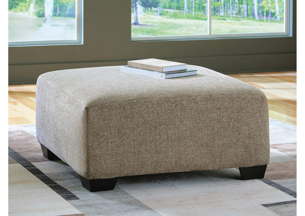 Newellen Oversized Accent Ottoman