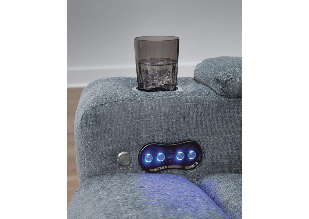 Studio Cave Power Recliner