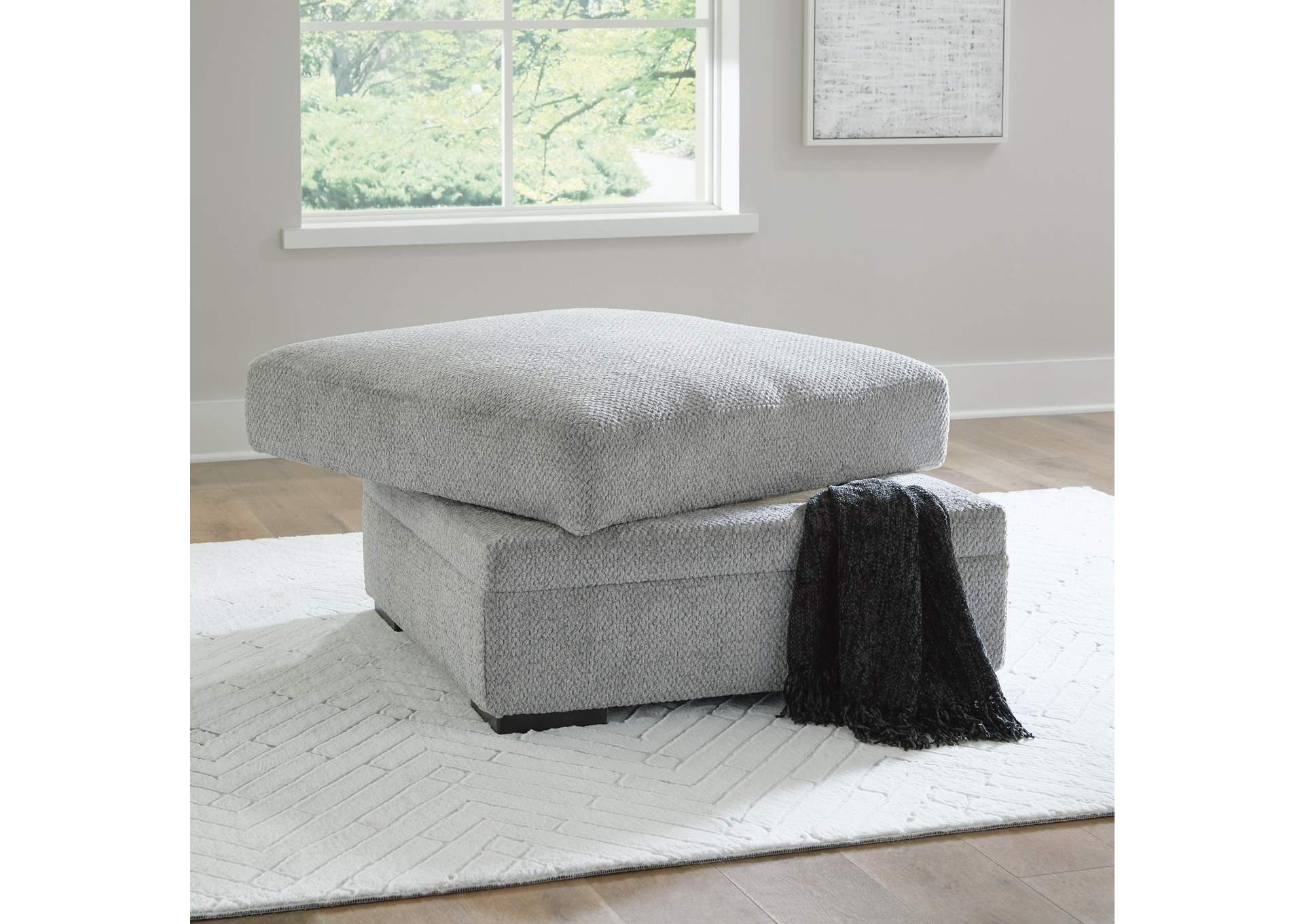 Casselbury Ottoman With Storage