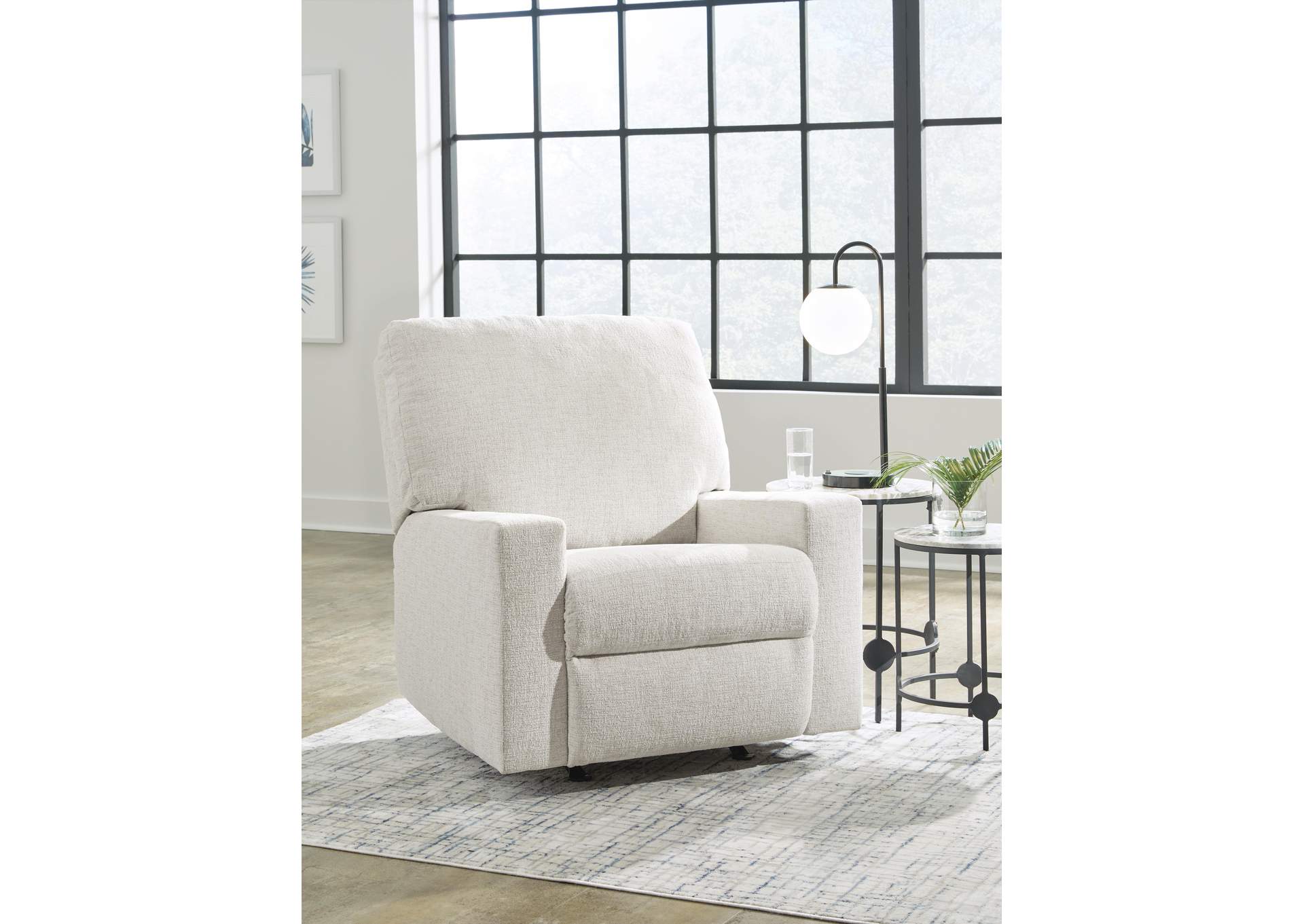 Rannis Recliner