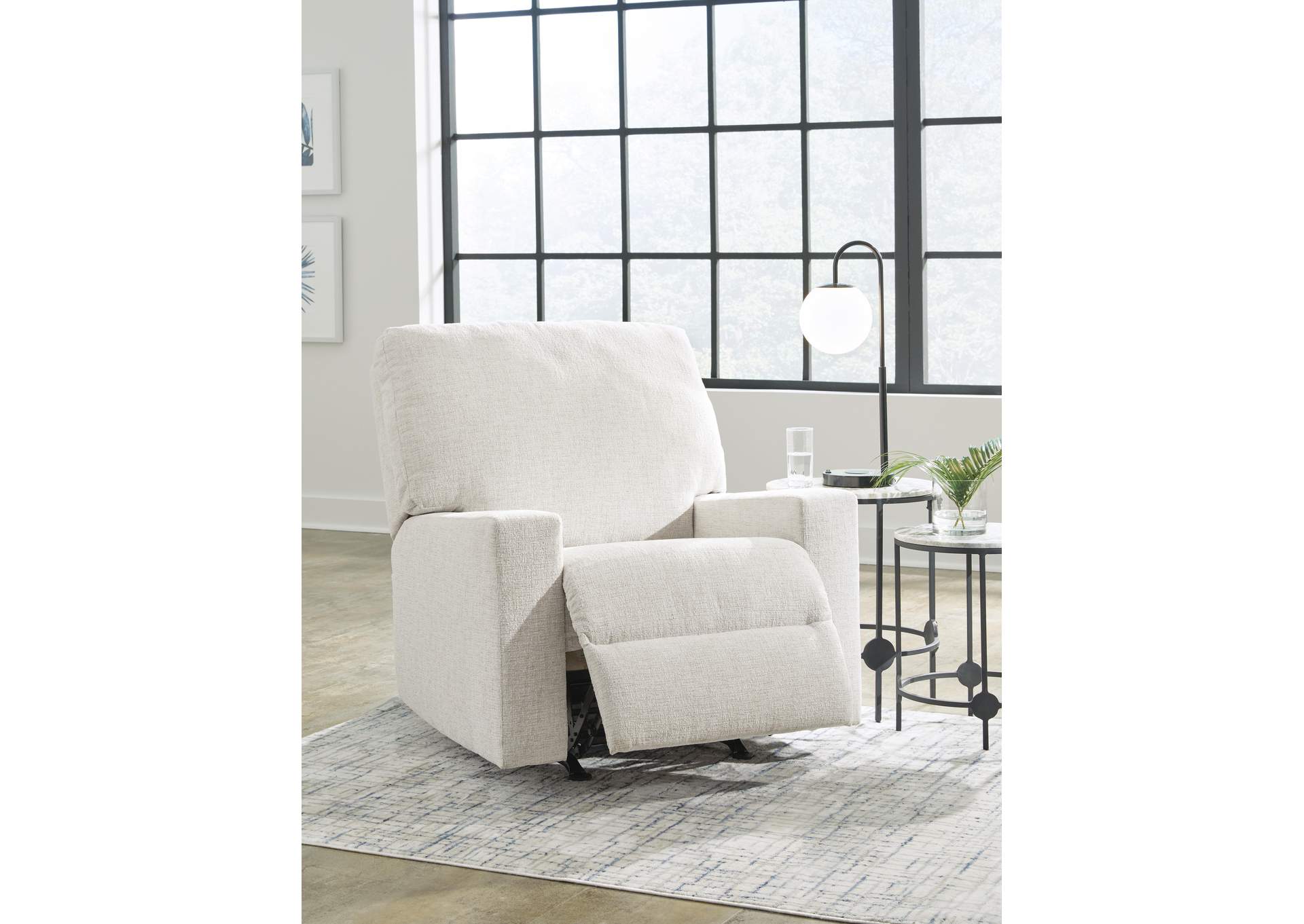 Rannis Recliner
