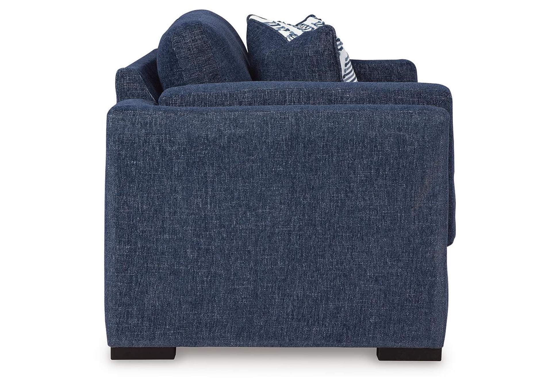 Evansley Loveseat side view