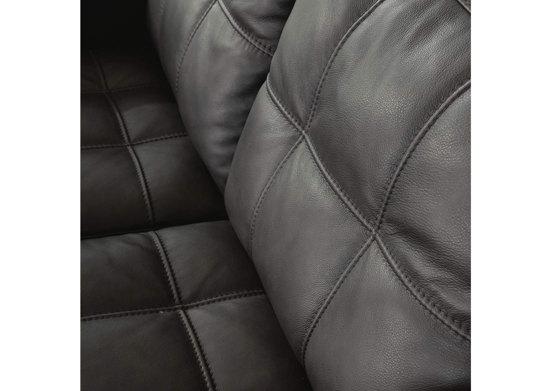 Luigi Loveseat detail