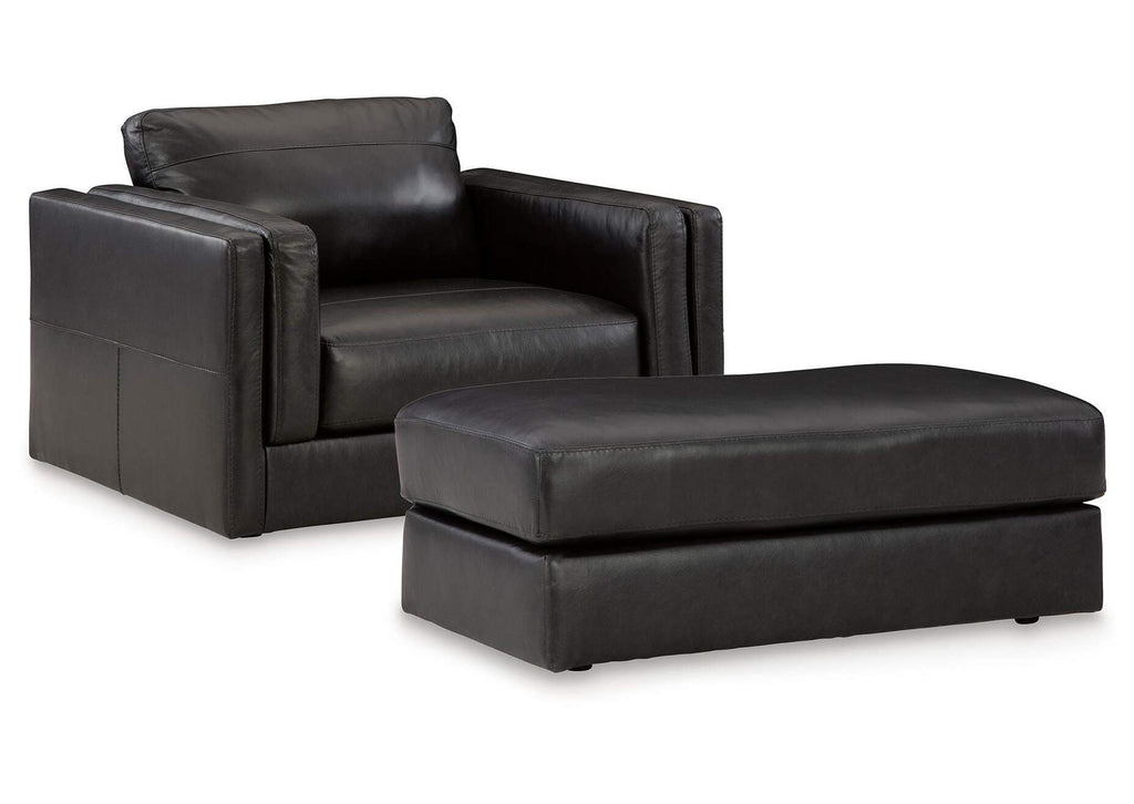 Amiata Chair and Ottoman