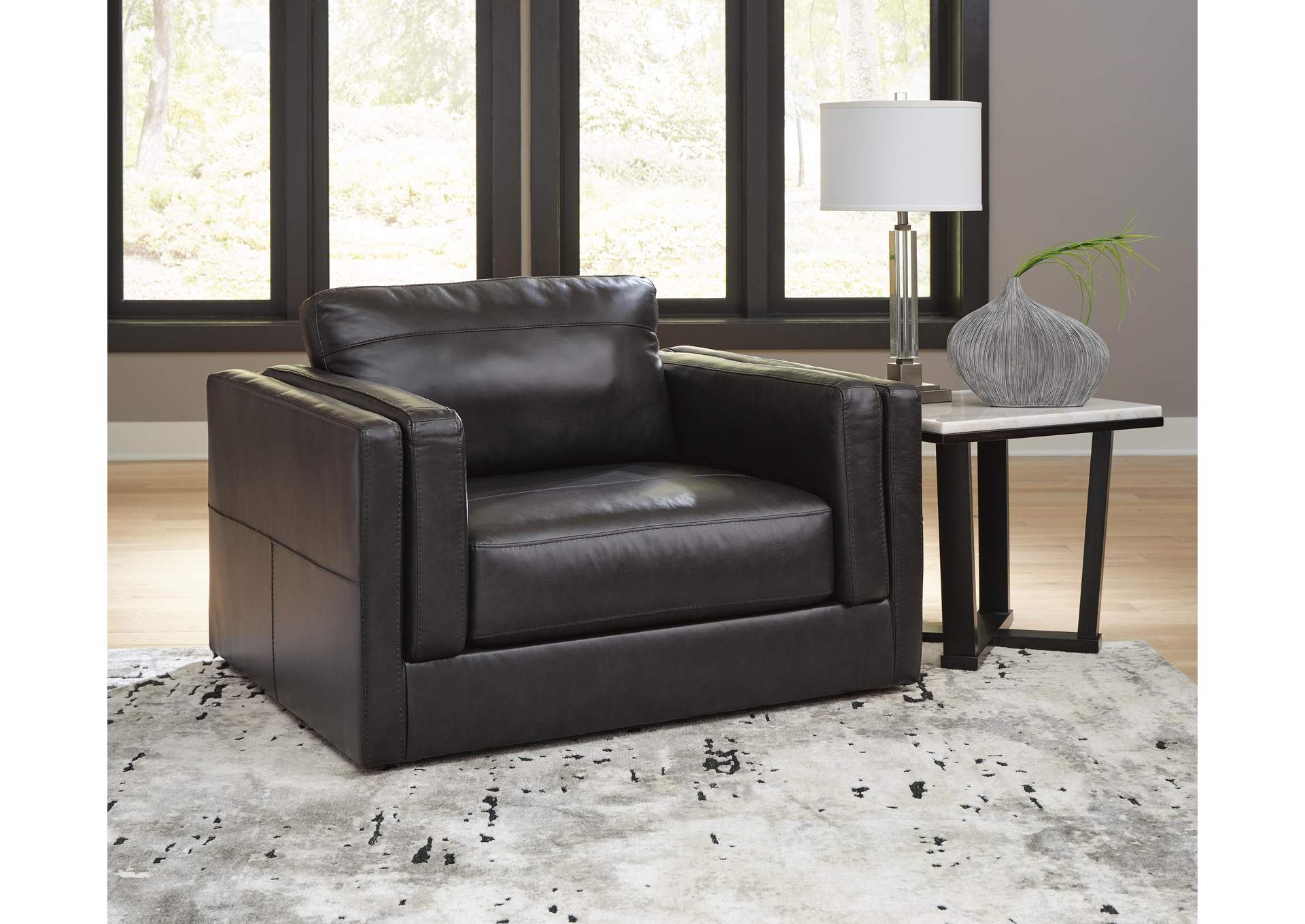 Amiata Oversized Chair