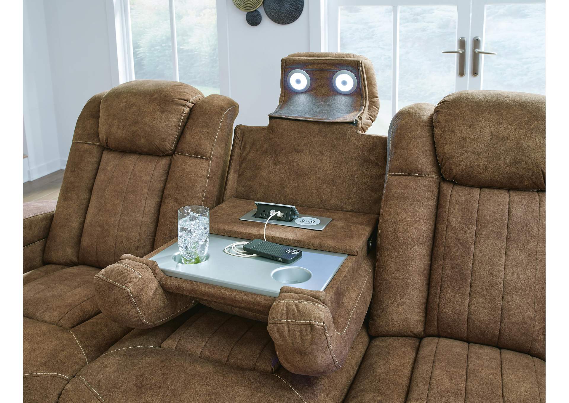 Wolfridge Dual Power Reclining Sofa and Loveseat detail
