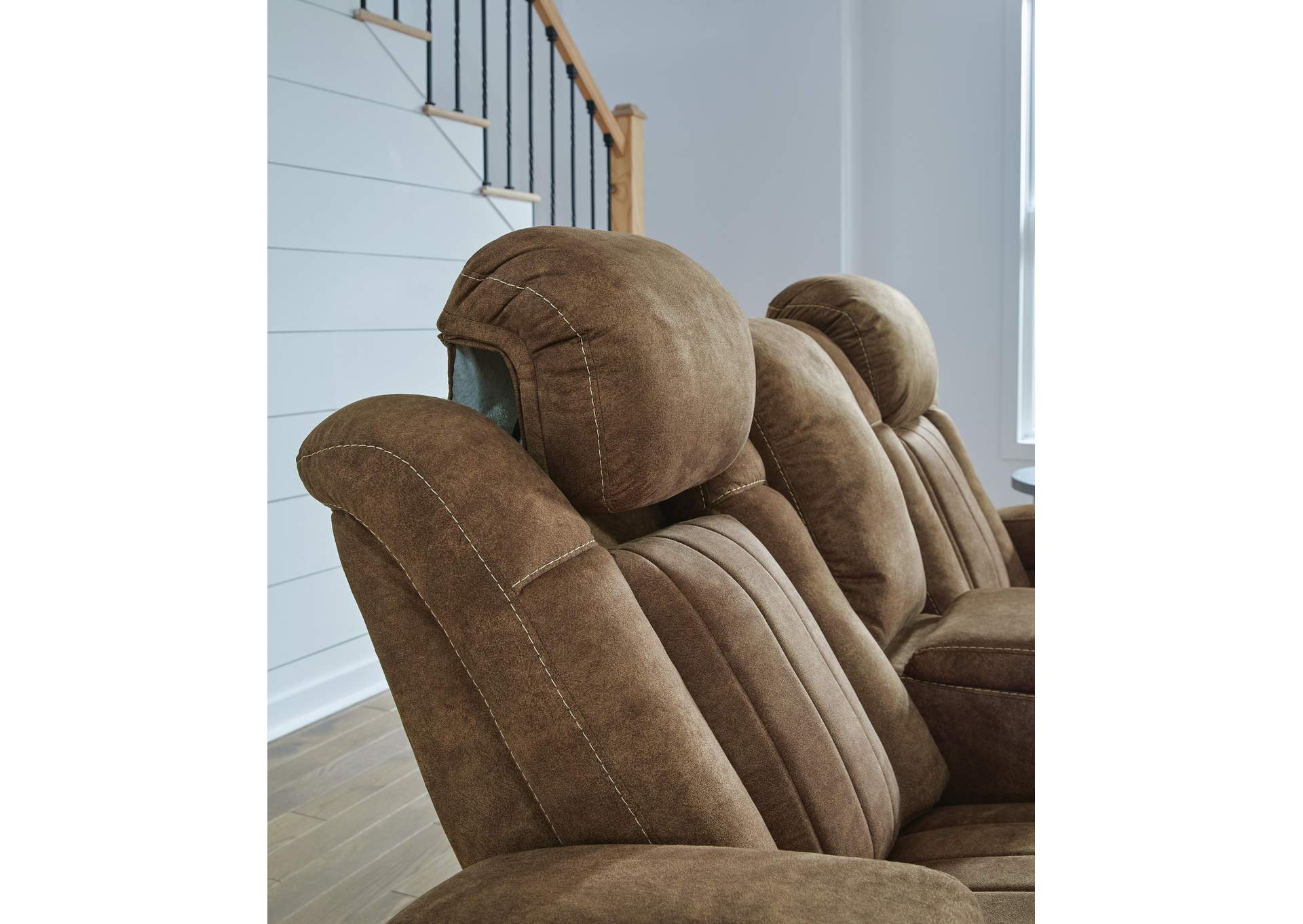 Wolfridge Dual Power Reclining Sofa and Loveseat detail