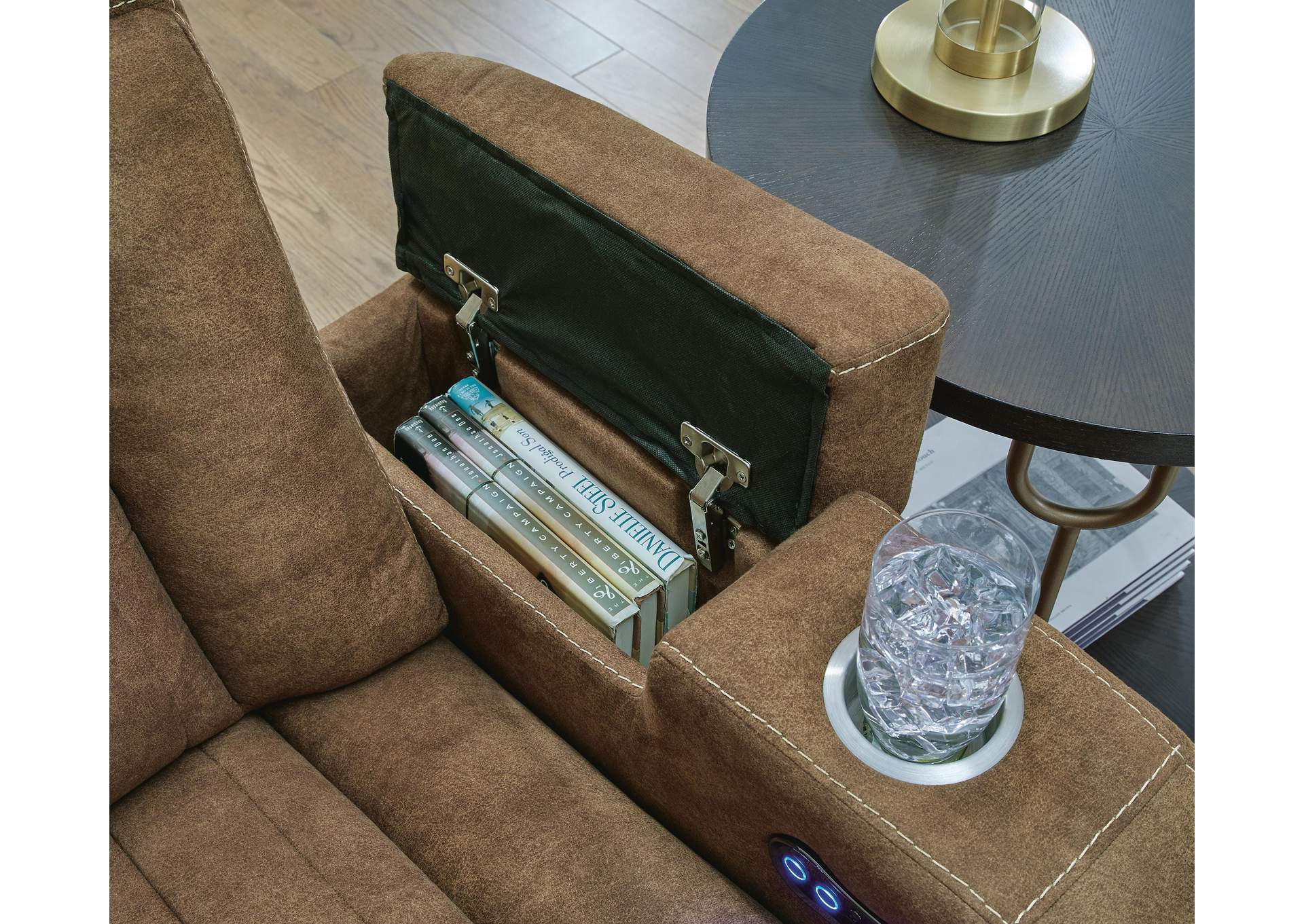 Wolfridge Dual Power Reclining Sofa and Loveseat detail