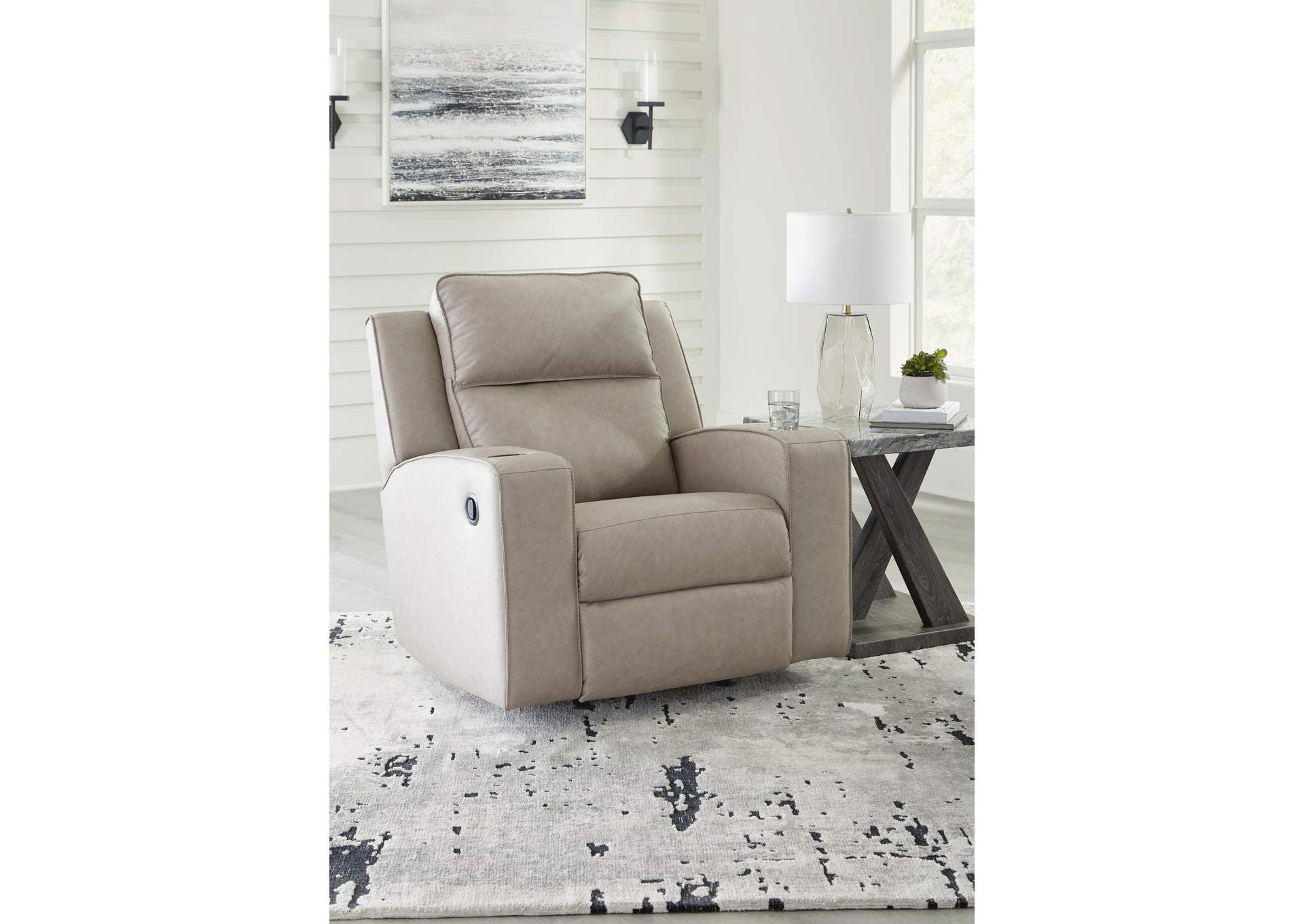 Lavenhorne Recliner