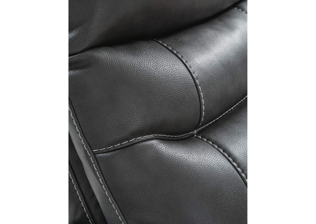 Strawbill Power Lift Recliner detail