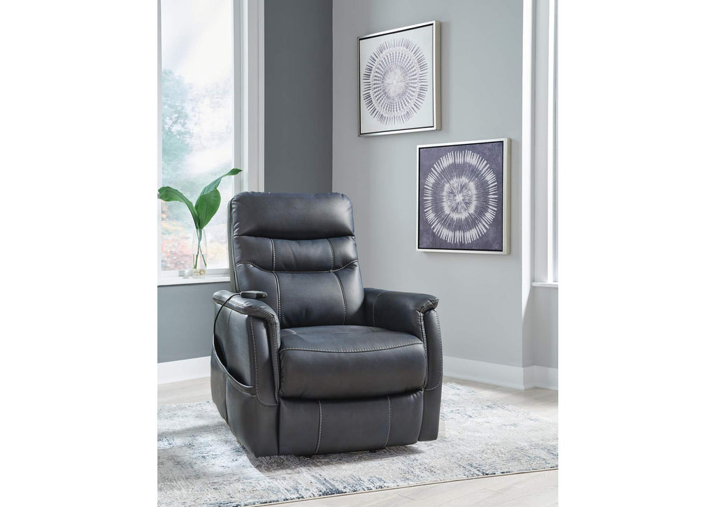 Strawbill Power Lift Recliner angled view