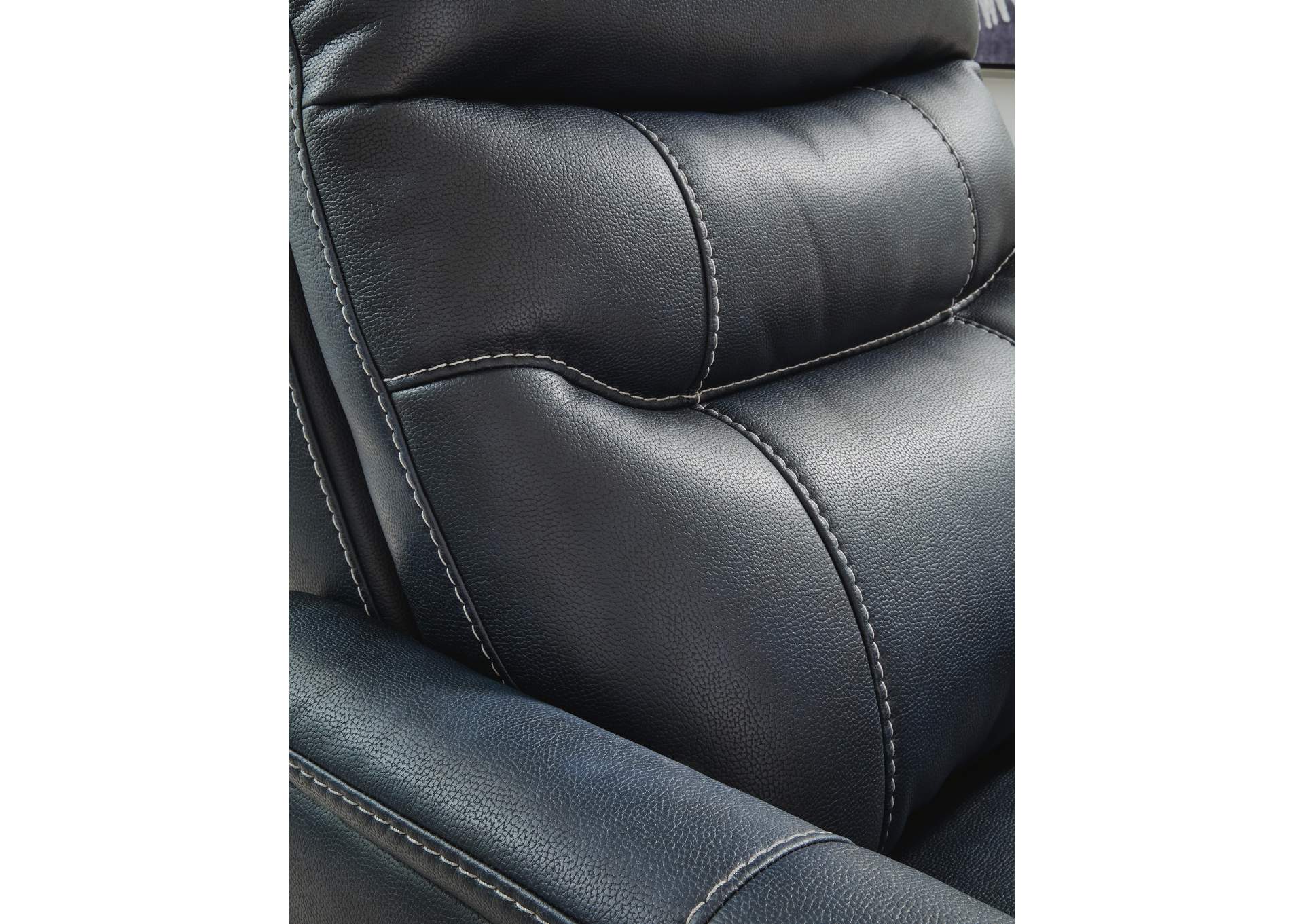 Strawbill Power Lift Recliner detail