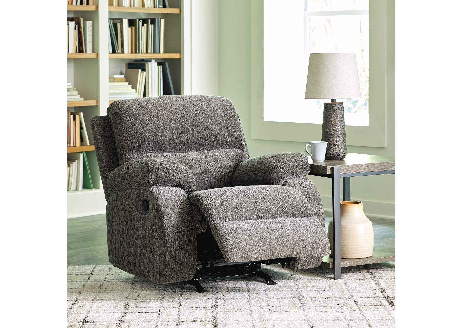 Scranto Recliner