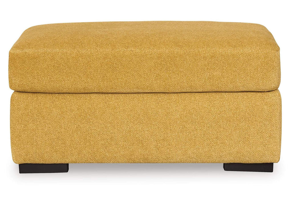 Keerwick Sofa, Loveseat, Chair and Ottoman front view