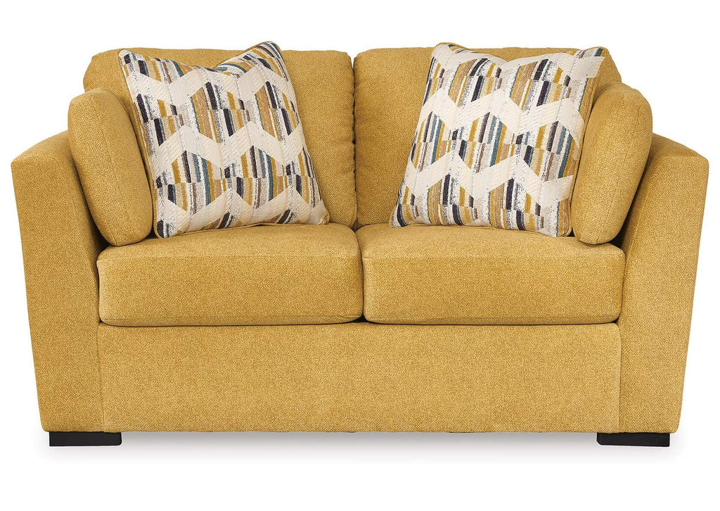 Keerwick Loveseat