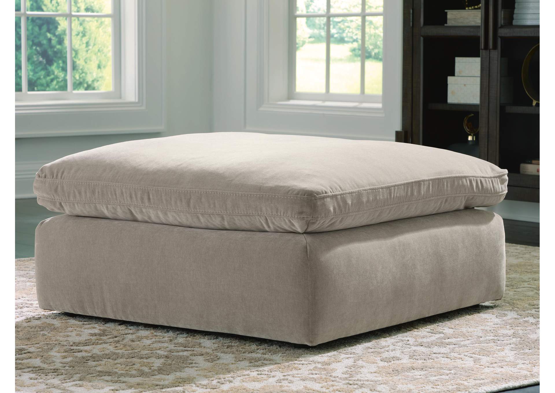 Maxton Heights Oversized Accent Ottoman