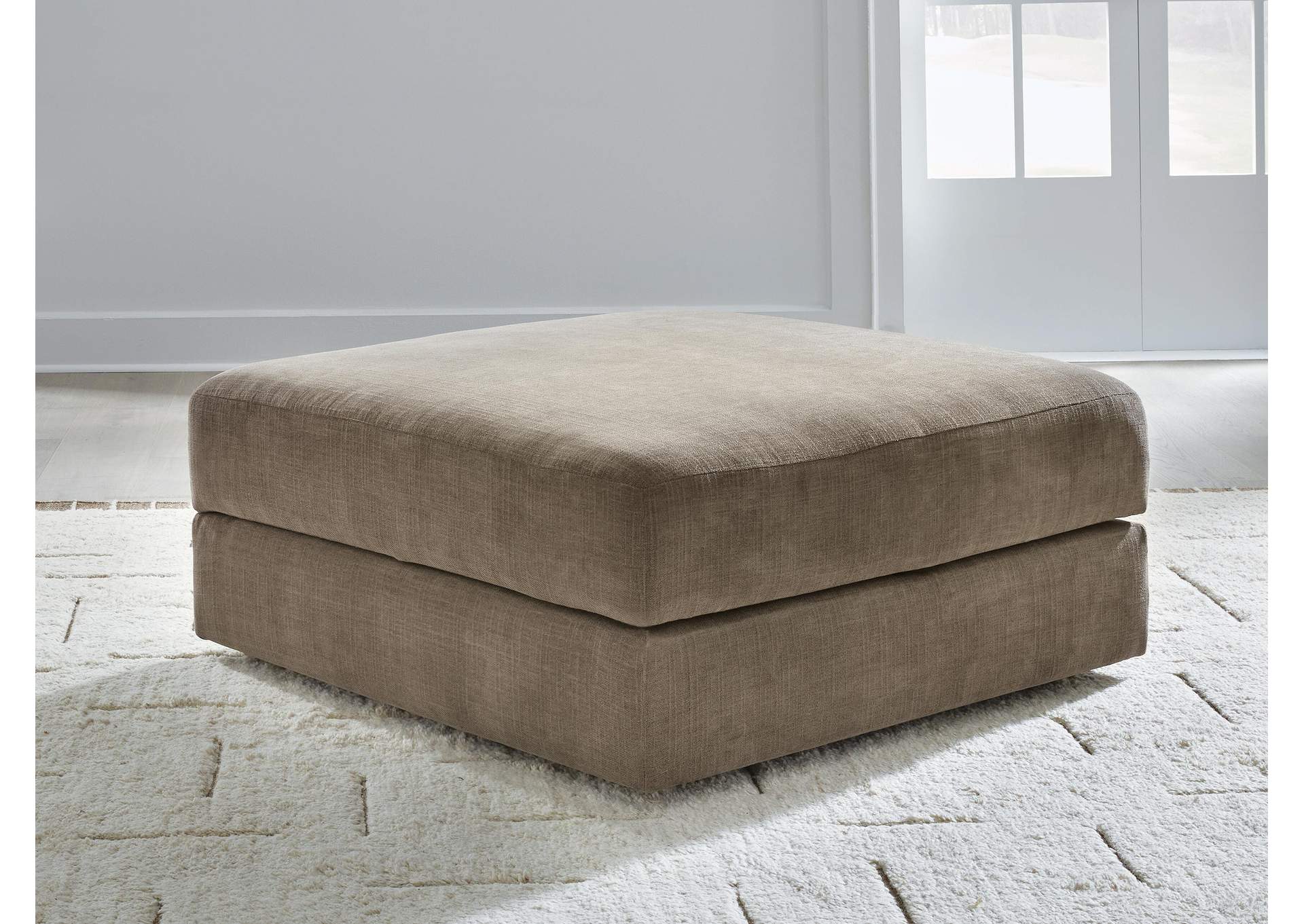 Camellia-Court Ottoman With Storage
