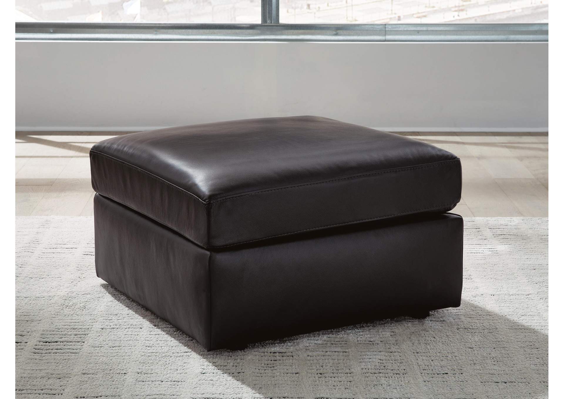 Modmax II Oversized Accent Ottoman
