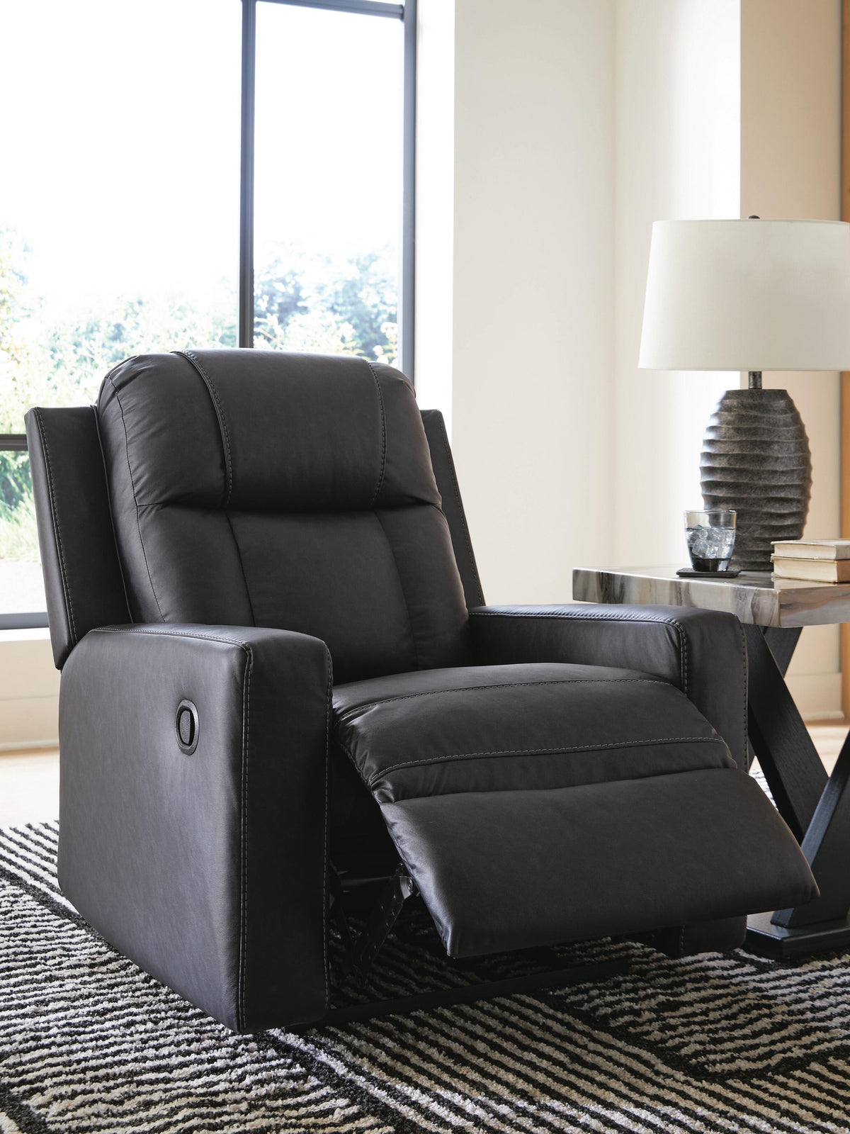 Mackmenville Recliner in Carbon, open view