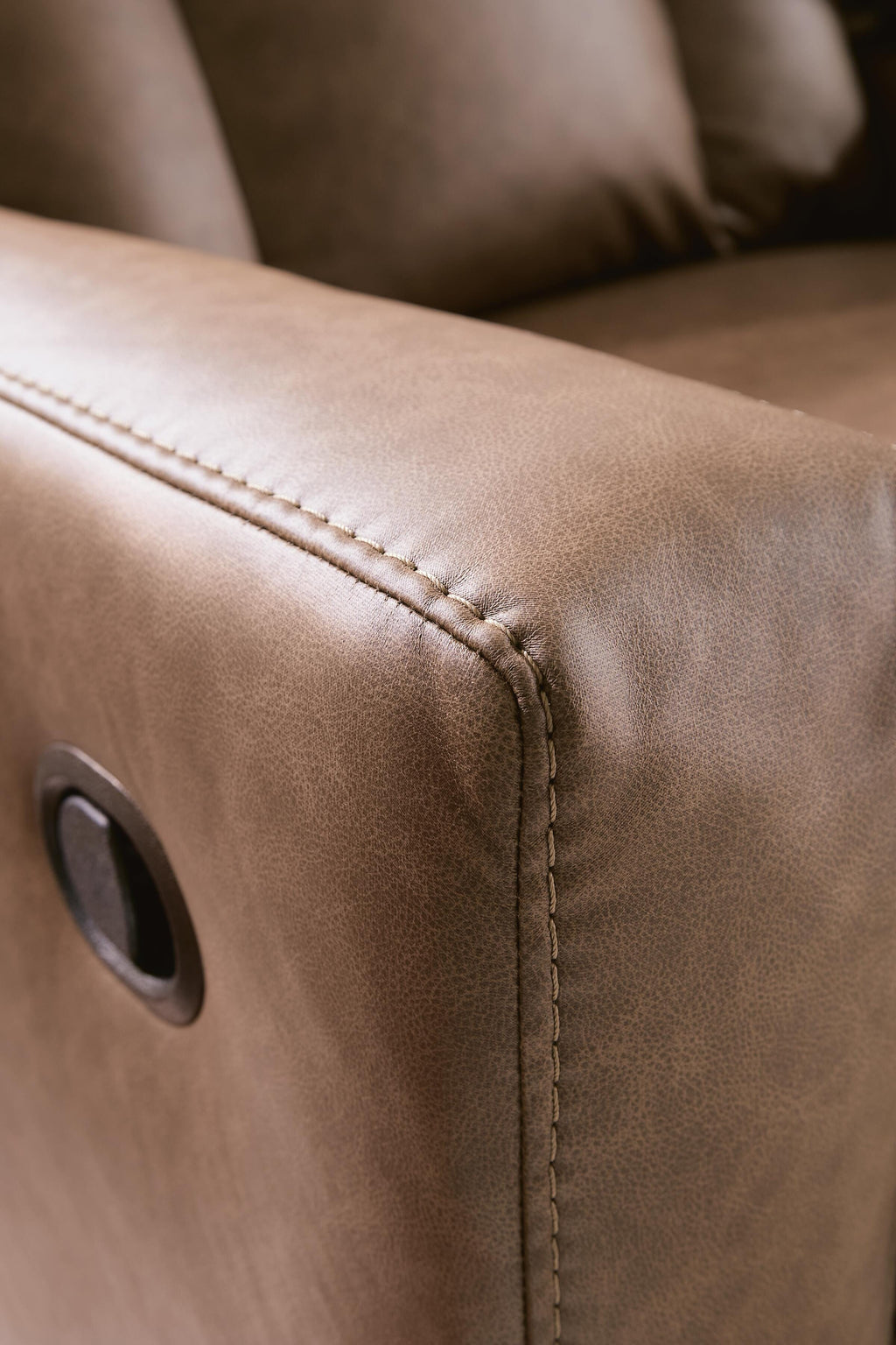 Mackmenville Recliner in Caramel, alternate view 9