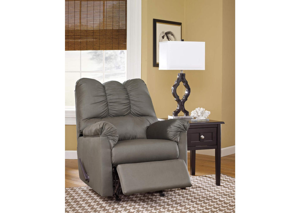 Darcy Sofa, Loveseat and Recliner