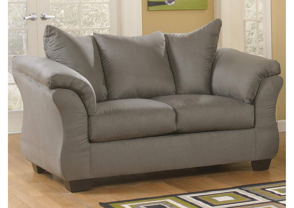 Darcy Loveseat
