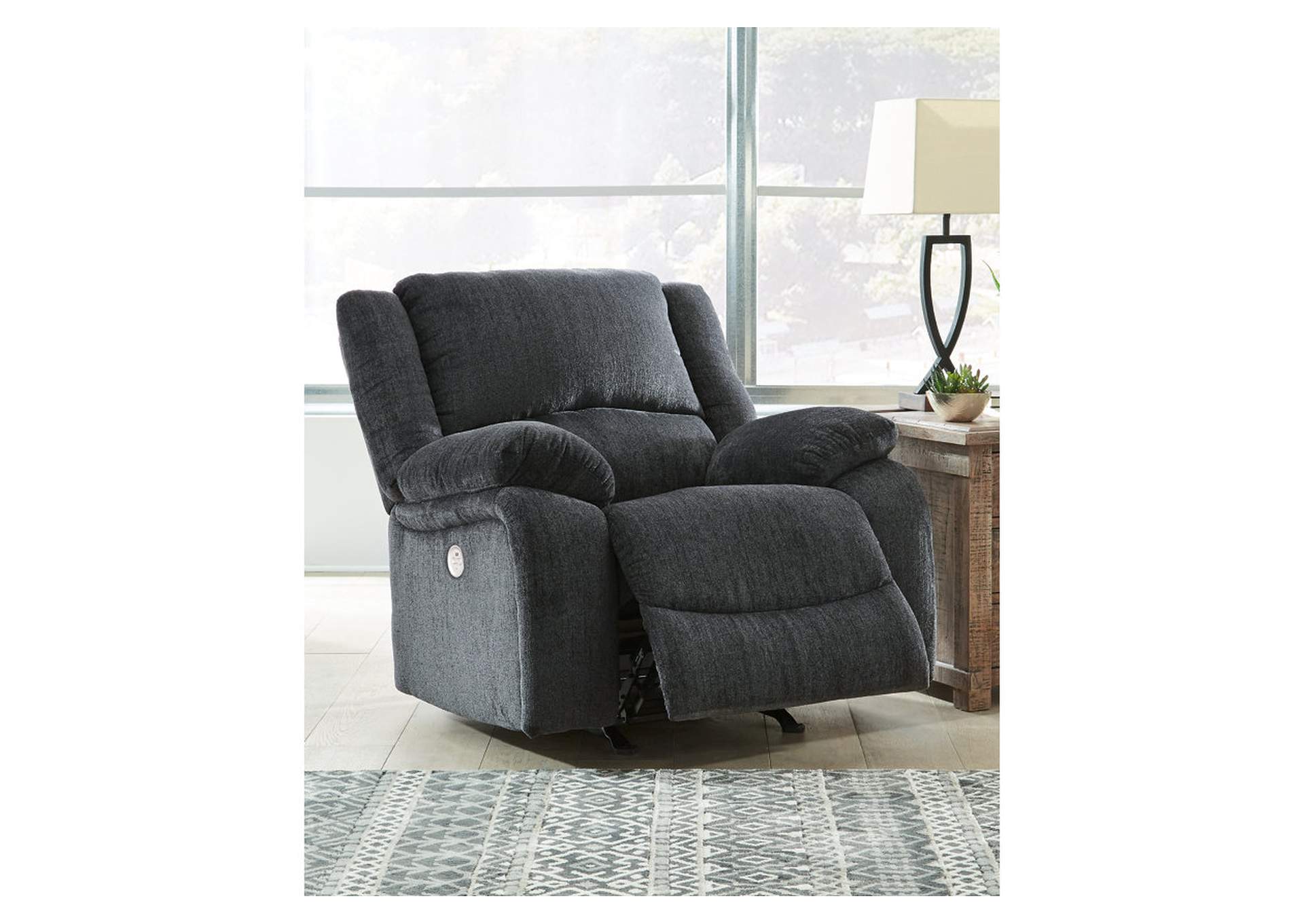 Draycoll Power Recliner room view