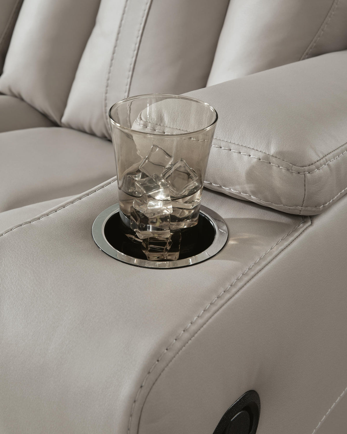 Elevate Edges Glider Reclining Loveseat with Console in Coin, detail view