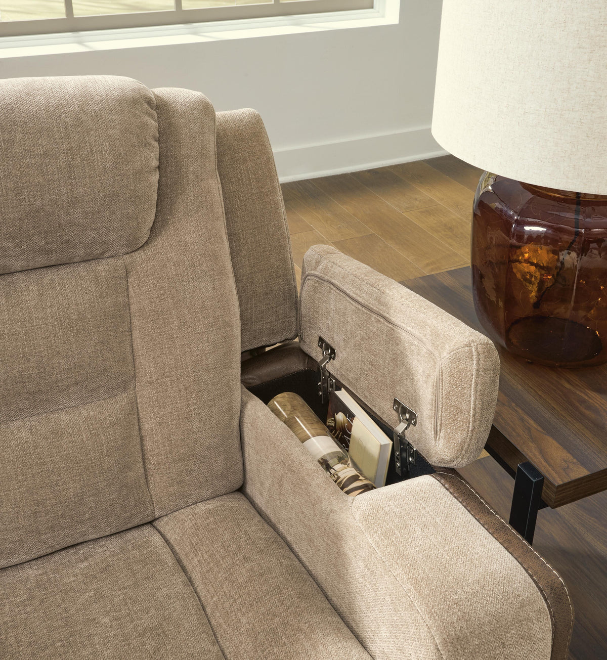 Mixed Motion Power Reclining Sofa in Brownstone, detail view